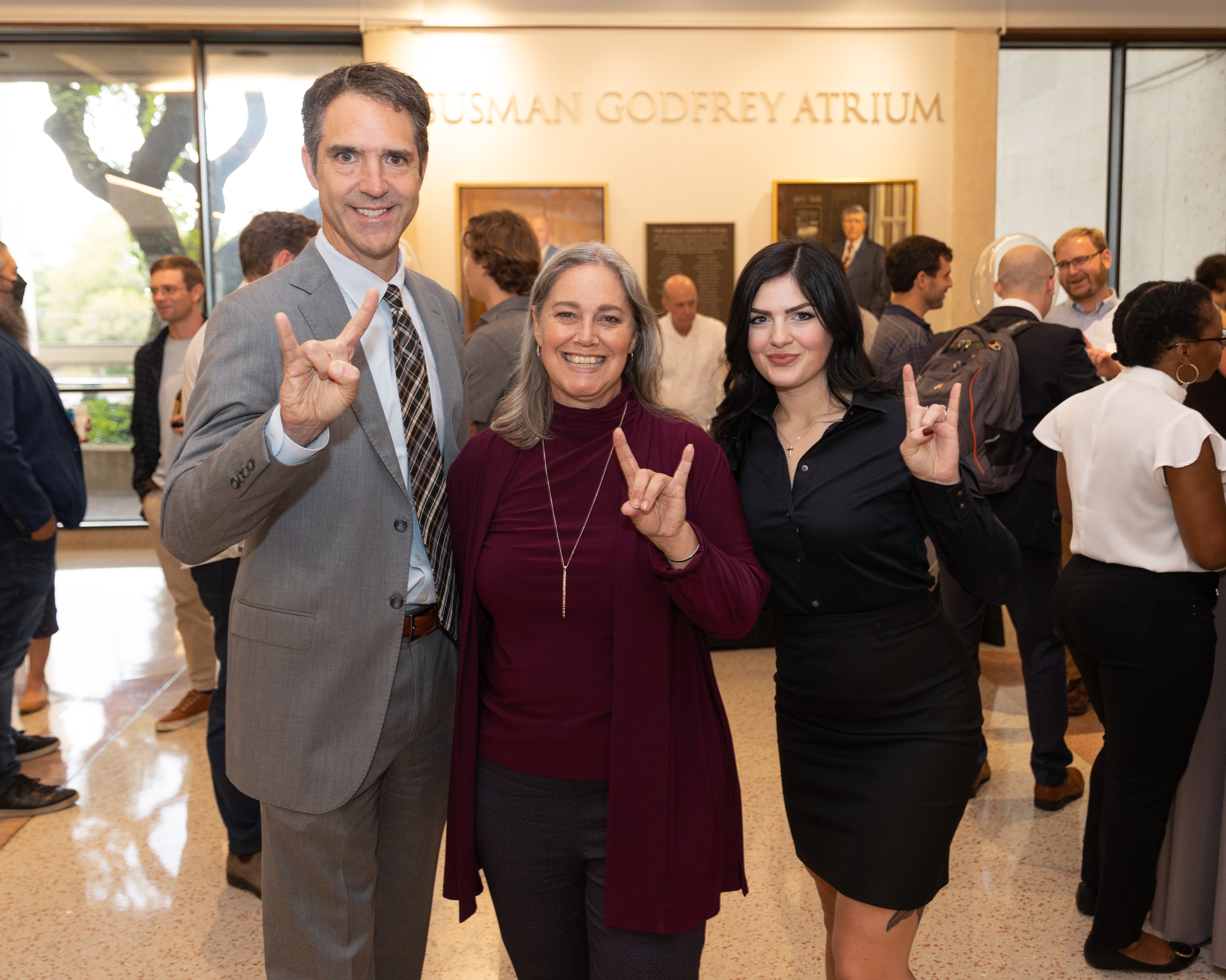 Arielle K. Allen with her first mentor at UT Law School, Susman Godfrey Atrium